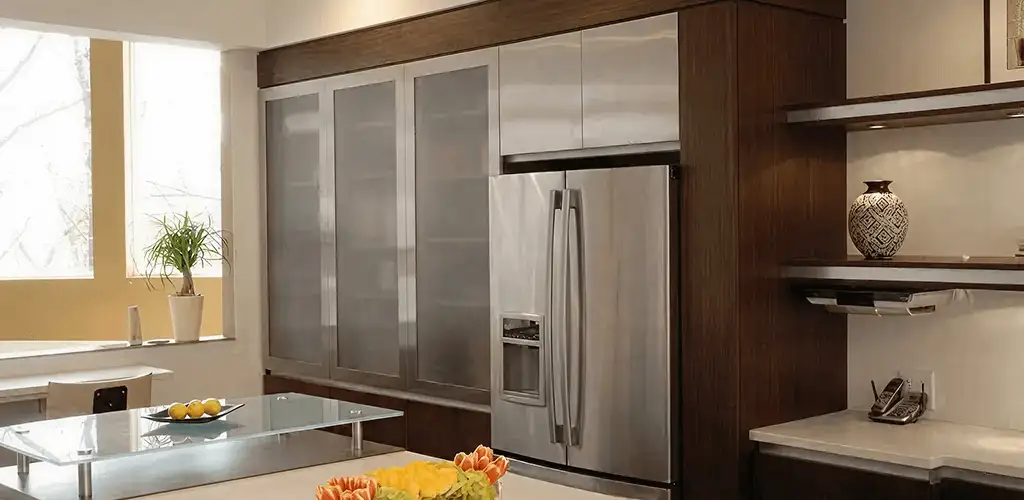Cabinet door replacement and modern kitchen cabinet upgrade in Columbia, MO